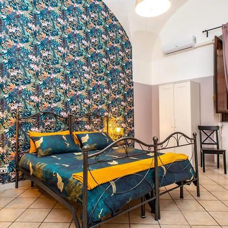 Home City Town Catania Bagian luar foto
